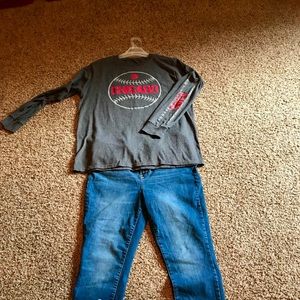 ⚾️ Go, Cubs, Go! Chicago Cubs long sleeve T